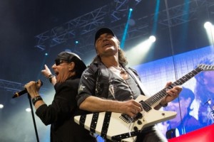 ГРУППА SCORPIONS ОТМЕНЯЕТ КОНЦЕРТНЫЙ ТУР ИЗ-ЗА БОЛЕЗНИ СОЛИСТА