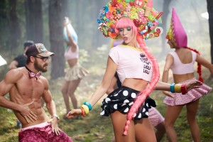 Оля Полякова переманивает поклонников Земфиры на свои концерты