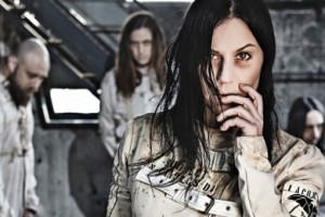 LACUNA COIL ВЫПУСТИЛИ НОВУЮ ПЕСНЮ - 'DELIRIUM'