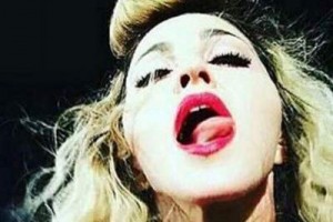 Мадонна шокировала фанатов экстравагантным образом