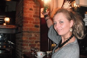 У Виктории Бони пропала старшая сестра