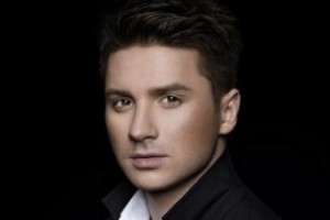 ПЕВЕЦ СЕРГЕЙ ЛАЗАРЕВ УЧРЕДИЛ ИМЕННУЮ ПРЕМИЮ