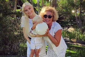 Мама Тимати называет Алену Шишкову дочерью