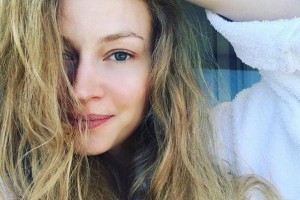 Светлана Ходченкова показала свое лицо без косметики 