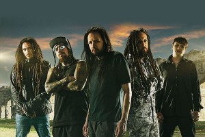 Актёр из «Сынов Анархии» снялся в новом клипе Korn “Rotting in Vain”