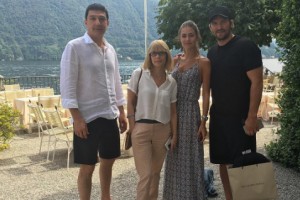 Александр Овечкин встретился с родителями невесты перед свадьбой