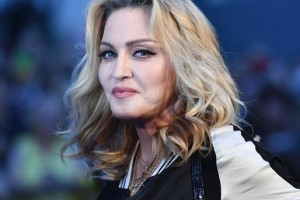 Мадонна будет проверять своих детей на наркотики