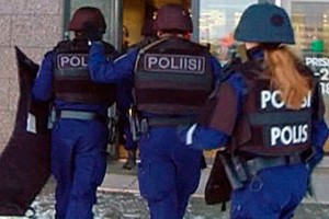 Финская полиция отобрала компьютер у 9-летней девочки