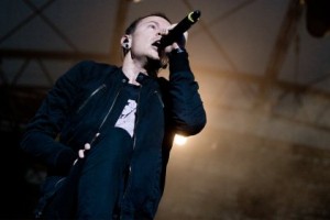 «Тяжелый» сингл Linkin Park удивил фанатов легким звучанием