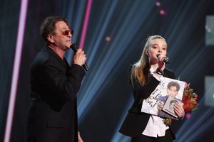 ригорий Лепс спел дуэтом с конкурсанткой "Ты супер!"