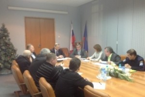 26 декабря заместитель губернатора Игорь Сабуров провёл рабочую встречу с руководителями казачьих обществ Мурманской области