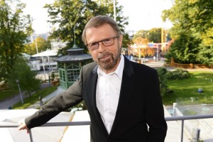 72 года одному из участников квартета ABBA Бьёрну Ульвеусу.