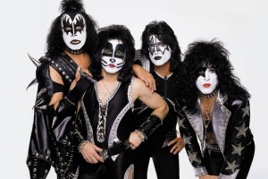 Kiss откроют европейский тур 2017 концертом в Москве