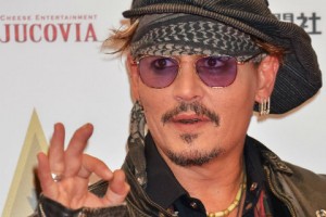 Джонни Деппа заставят пройти психологическую экпертизу