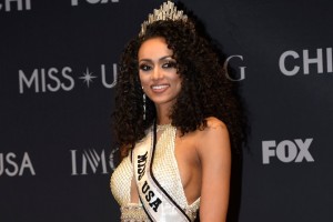 Корону "Мисс США — 2017" получила ученый-физик