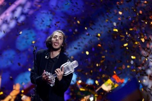 Победителю "Евровидения" Сальвадору Собралу медики дали год жизни 