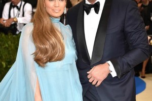 Дженнифер Лопес готовится к свадьбе