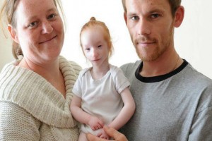 САМАЯ МАЛЕНЬКАЯ В МИРЕ ДЕВОЧКА