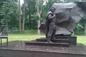 В Тульской области установили памятник Игорю Талькову