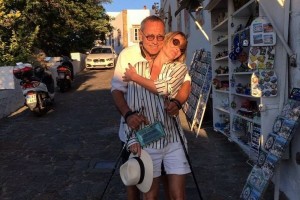 Юлия Высоцкая опубликовала нежное фото со своим 79-летним мужем