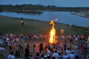                               Праздник Ивана Купалы (от Пчёлки)