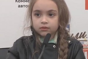 Восьмилетняя дочь покойного солиста «Короля и шута» растет копией отца