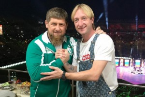 Евгения Плющенко высмеяли за нелепый внешний вид