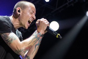 СМИ: солист Linkin Park покончил с собой за несколько часов до фотосессии