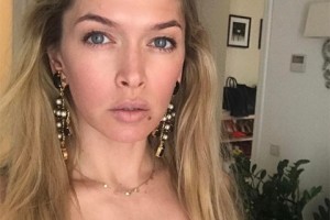 Обнажившаяся Вера Брежнева ошеломила поклонников