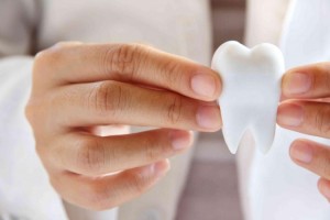 Эксперты назвали пять продуктов, повреждающих зубы
