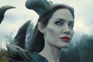 Малефисента возвращается: Анджелина Джоли рассказала о своем возвращении на экраны