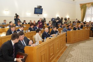 На прошлой недели, депутаты Астраханской городской думы приняли документ о повышении проезда в троллейбусах Астрахани до 15 рублей