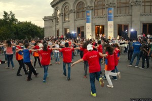 В Астрахани состоялась выставка посвященная дню независимости Армении.