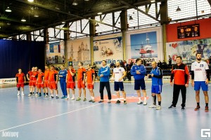 В астраханском Дворце спорта состоялось два очередных матча всероссийских соревнований по гандболу среди команд Высшей лиги. 
