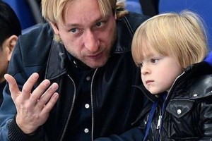 Сын Евгения Плющенко выступит в копии легендарного костюма своего папы