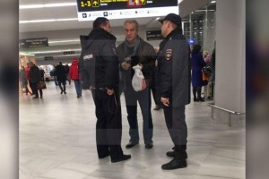Актёр Александр Балуев был снят с рейса в Калининграде