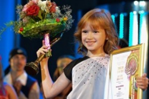 Топ-звезды Украины поддержали участницу Детского Евровидения