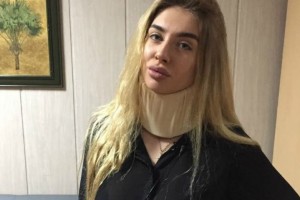 Таня Мусульбес попала в больницу с травмой шеи