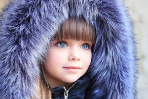 6-летнюю россиянку Анастасию Князеву назвали самой красивой девочкой