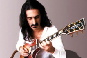 НЕМНОГО О ФРЕНКЕ ЗАППЕ