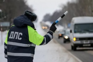 В рамках масштабного рейда ГИБДД, в Трусовском районе был задержан водитель с признаками состояния алкогольного опьянения.