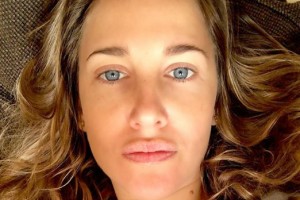 Поклонники заподозрили Юлию Ковальчук в увеличении губ на снимке без макияжа