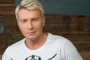 Николаю Баскову давали деньги за секс с поклонницей