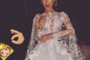 Алена Шишкова примерила свадебное платье