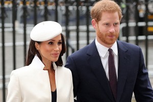СМИ рассказали, что Елизавета II подарила на свадьбу принцу Гарри и Меган Маркл  