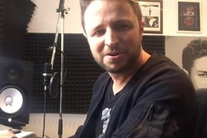 Экс-участник шоу «Голос» Брендон Стоун показал Ольге Бузовой, как нужно петь ее песни