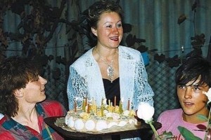 У Юрия Шатунова умерла приемная мама 