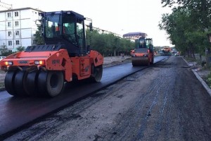 В Астрахани в этом году взялись за ремонт автодорог во всех районах города. 