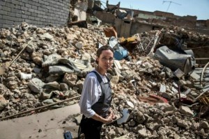 Анджелина Джоли посетила развалины иракского города с гуманитарной миссией