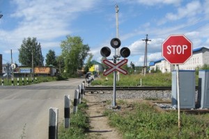 Штраф 5000 руб за нарушения на железнодорожных переездах одобрен Госдумой в первом чтении.
